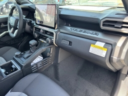 Toyota Tacoma 4WD TRD Sport Double Cab 6' Bed AT (Natl) 2026