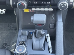 Toyota Tacoma 4WD TRD Sport Double Cab 6' Bed AT (Natl) 2026