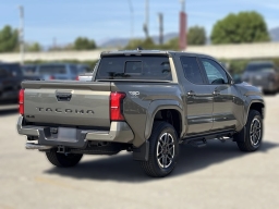 Toyota Tacoma 4WD TRD Sport Double Cab 6' Bed AT (Natl) 2026