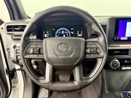 Toyota Tacoma 4WD SR5 Double Cab 6' Bed AT (Natl) 2026