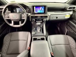 Toyota Tacoma 4WD SR5 Double Cab 6' Bed AT (Natl) 2026