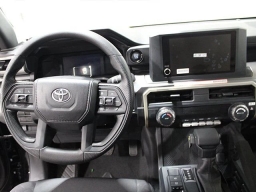 Toyota Tacoma 4WD SR5 Double Cab 5' Bed AT (GS) 2026