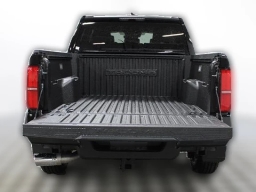 Toyota Tacoma 4WD SR5 Double Cab 5' Bed AT (GS) 2026
