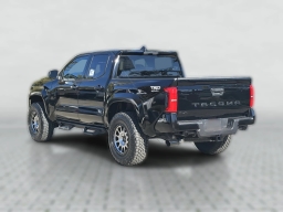 Toyota Tacoma 4WD TRD Sport Double Cab 5' Bed AT (Natl) 2026