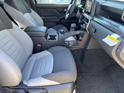 Toyota Tacoma 4WD TRD Sport Double Cab 5' Bed AT (Natl) 2026