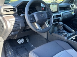 Toyota Tacoma 4WD TRD Sport Double Cab 5' Bed AT (Natl) 2026