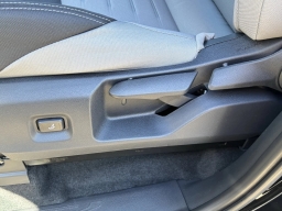 Toyota Tacoma 4WD TRD Sport Double Cab 5' Bed AT (Natl) 2026