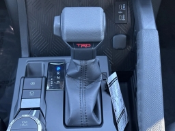 Toyota Tacoma 4WD TRD Sport Double Cab 5' Bed AT (Natl) 2026