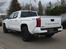 Toyota Tacoma 4WD TRD Sport Double Cab 6' Bed AT (Natl) 2026