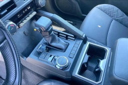 Toyota Tacoma 4WD SR5 Double Cab 6' Bed AT (Natl) 2026