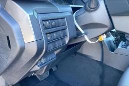 Toyota Tacoma 4WD SR5 Double Cab 6' Bed AT (Natl) 2026