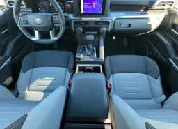 Toyota Tacoma 4WD TRD Off Road Double Cab 5' Bed AT (Natl) 2026