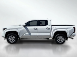 Toyota Tacoma 4WD SR5 Double Cab 5' Bed AT (Natl) 2026