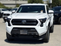 Toyota Tacoma 4WD SR5 Double Cab 5' Bed AT (Natl) 2026