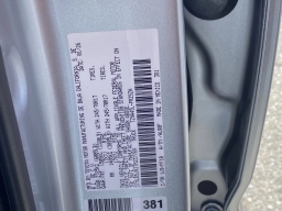 Toyota Tacoma 4WD SR5 Double Cab 5' Bed AT (Natl) 2026
