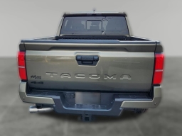 Toyota Tacoma 4WD TRD Sport Double Cab 6' Bed AT (Natl) 2026