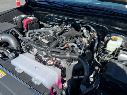 Toyota Tacoma 4WD TRD Sport Double Cab 5' Bed AT (Natl) 2026
