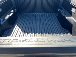 Toyota Tacoma 4WD TRD Sport Double Cab 5' Bed AT (Natl) 2026
