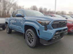 Toyota Tacoma 4WD TRD Sport Double Cab 5' Bed AT (Natl) 2026