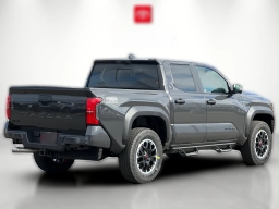 Toyota Tacoma 4WD TRD Off Road Double Cab 5' Bed AT (Natl) 2026