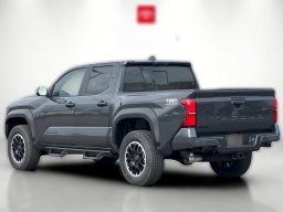 Toyota Tacoma 4WD TRD Off Road Double Cab 5' Bed AT (Natl) 2026