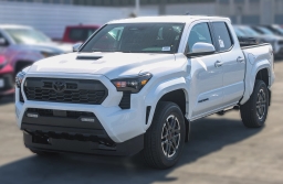 Toyota Tacoma 4WD TRD Sport Double Cab 5' Bed AT (Natl) 2026