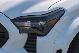 Toyota Tacoma 4WD TRD Sport Double Cab 5' Bed AT (Natl) 2026