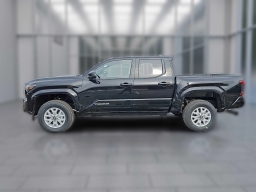 Toyota Tacoma 4WD SR5 Double Cab 6' Bed AT (Natl) 2026