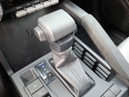 Toyota Tacoma 4WD SR5 Double Cab 6' Bed AT (Natl) 2026