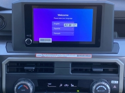 Toyota Tacoma 4WD SR5 Double Cab 5' Bed AT (Natl) 2026