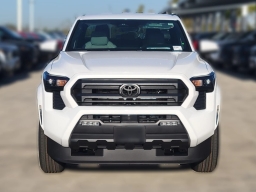 Toyota Tacoma 2WD SR5 Double Cab 6' Bed AT (Natl) 2026