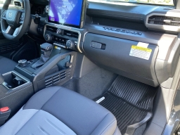 Toyota Tacoma 4WD TRD Sport Double Cab 5' Bed AT (Natl) 2026