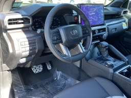 Toyota Tacoma 4WD TRD Sport Double Cab 5' Bed AT (Natl) 2026