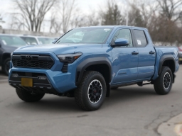 Toyota Tacoma 4WD TRD Off Road Double Cab 5' Bed AT (Natl) 2026