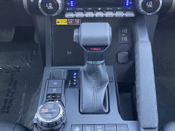 Toyota Tacoma 4WD TRD Off Road Double Cab 5' Bed AT (Natl) 2026