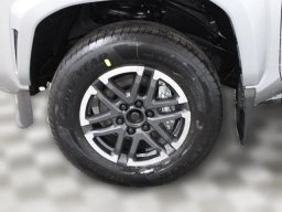 Toyota Tacoma 4WD TRD Sport Double Cab 5' Bed AT (Natl) 2026