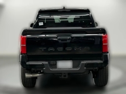 Toyota Tacoma 4WD TRD Sport Double Cab 5' Bed AT (Natl) 2026