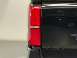 Toyota Tacoma 4WD TRD Sport Double Cab 5' Bed AT (Natl) 2026