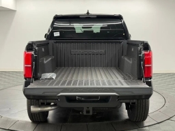 Toyota Tacoma 4WD TRD Sport Double Cab 5' Bed AT (Natl) 2026