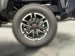 Toyota Tacoma 4WD TRD Sport Double Cab 5' Bed AT (Natl) 2026