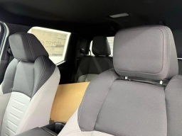 Toyota Tacoma 4WD TRD Sport Double Cab 5' Bed AT (Natl) 2026