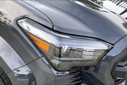 Toyota Tacoma 4WD SR5 Double Cab 5' Bed AT (GS) 2026