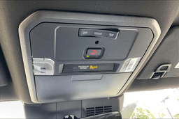 Toyota Tacoma 4WD SR5 Double Cab 5' Bed AT (GS) 2026