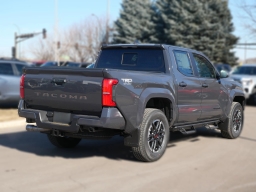Toyota Tacoma 4WD TRD Sport Double Cab 5' Bed AT (Natl) 2026
