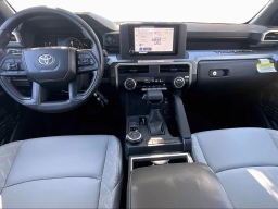 Toyota Tacoma 4WD SR5 Double Cab 6' Bed AT (Natl) 2026