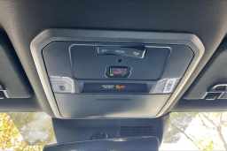 Toyota Tacoma 4WD SR5 Double Cab 6' Bed AT (Natl) 2026