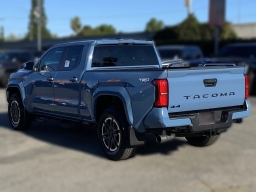 Toyota Tacoma 4WD TRD Sport Double Cab 6' Bed AT (Natl) 2026