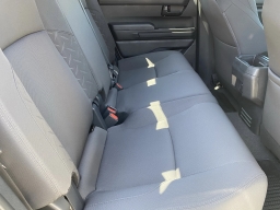 Toyota Tacoma 4WD SR5 Double Cab 5' Bed AT (Natl) 2026