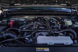 Toyota Tacoma 4WD SR5 Double Cab 5' Bed AT (GS) 2026