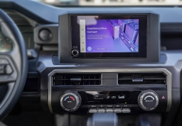 Toyota Tacoma 4WD SR5 Double Cab 5' Bed AT (GS) 2026